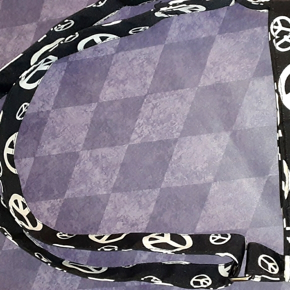 Pink & Peace 3 PIECE GIFT SET - Picture 3 of 8